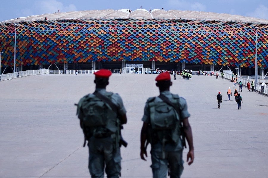 Huit morts dans une bousculade devant un stade de Yaoundé avant le match entre le Cameroun et les Comores