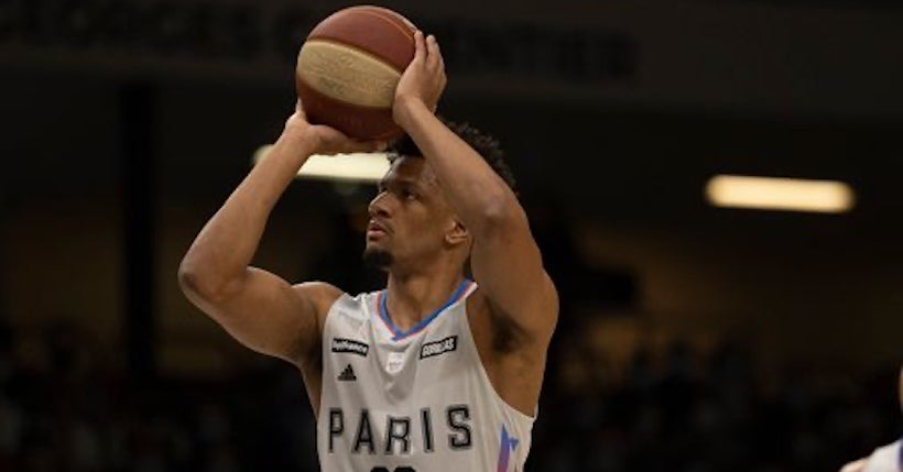 "Paris était l’endroit parfait" : le champion NBA Axel Toupane livre ses premières impressions après son arrivée au Paris Basketball